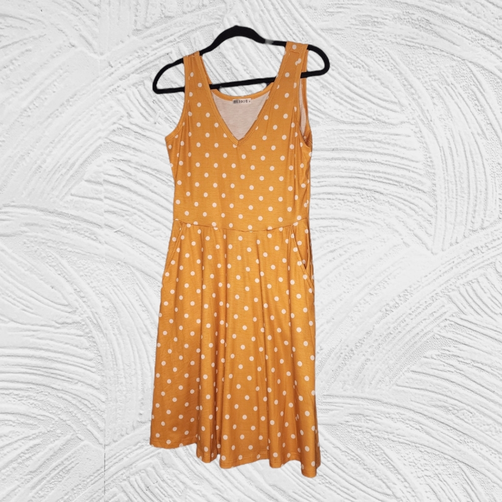 Dress- polka dot - jersey knit - size M
